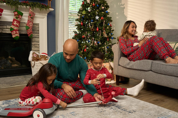 2-Piece Women's Stewart Plaid Hacci Pajama Set sleepwear Gerber®