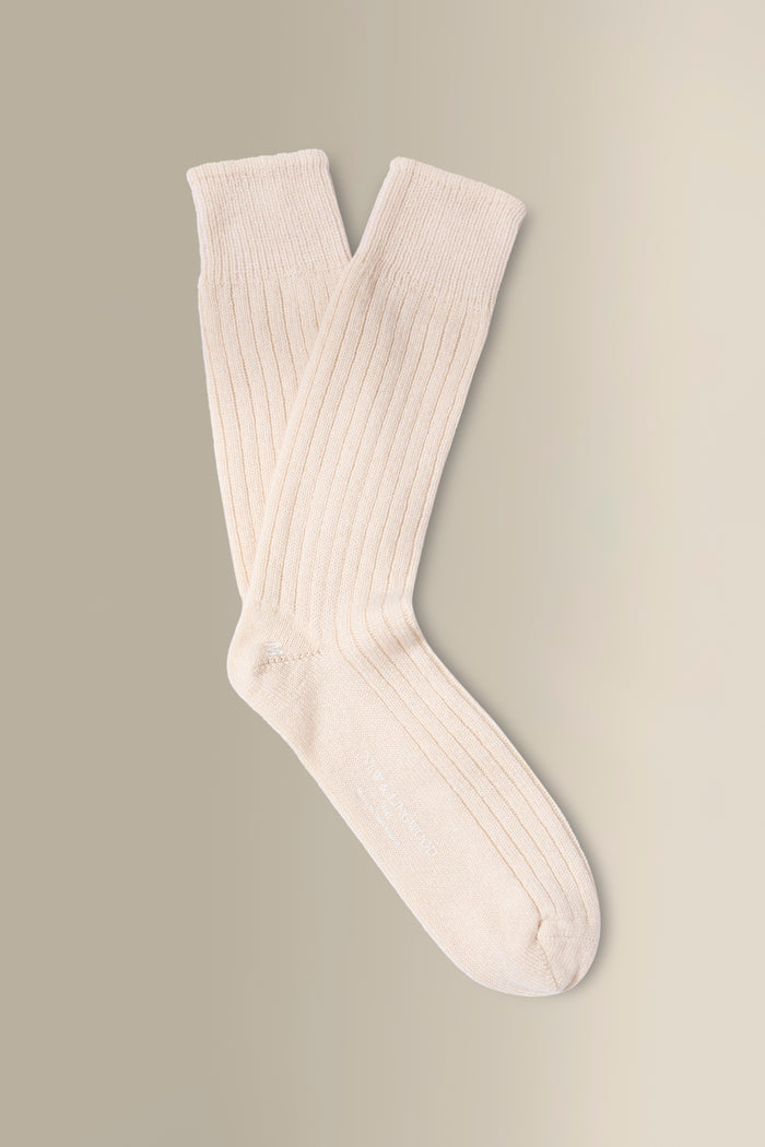 Cream Mid Calf Heavyweight Cashmere Lounge Socks