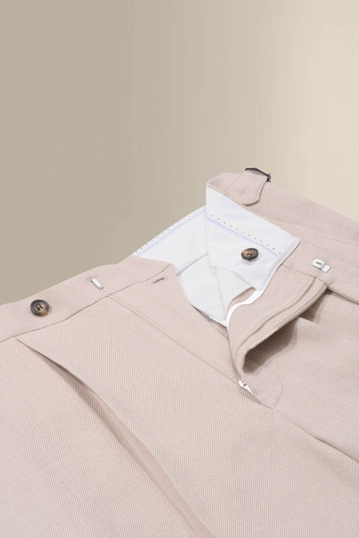 Cream Single Pleat Linen Twill Shorts