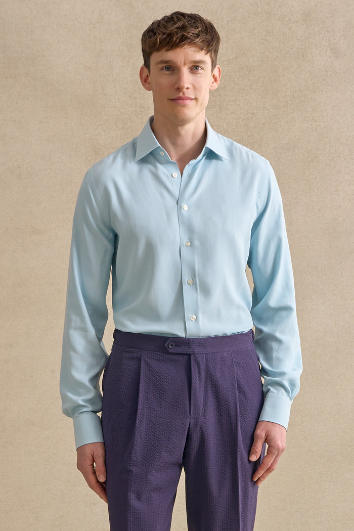 Light Blue Cutaway Collar Tailored Fit Sandwash Silk Shirt