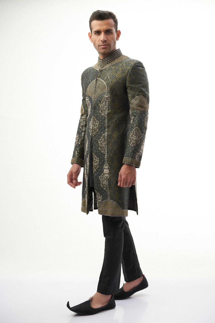 Black & Grey Engineered Brocade Sherwani – Sophisticated brocade fabric with a modern engineered design for a regal look.