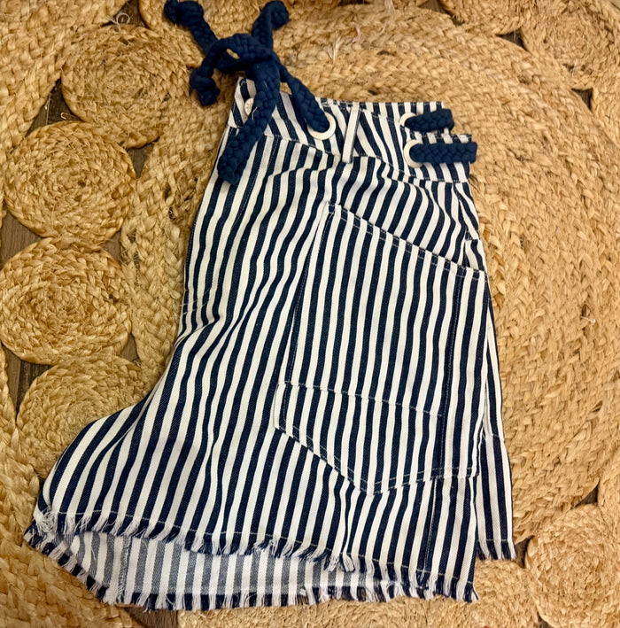 Mineral Washed Rope Belt Striped Shorts
