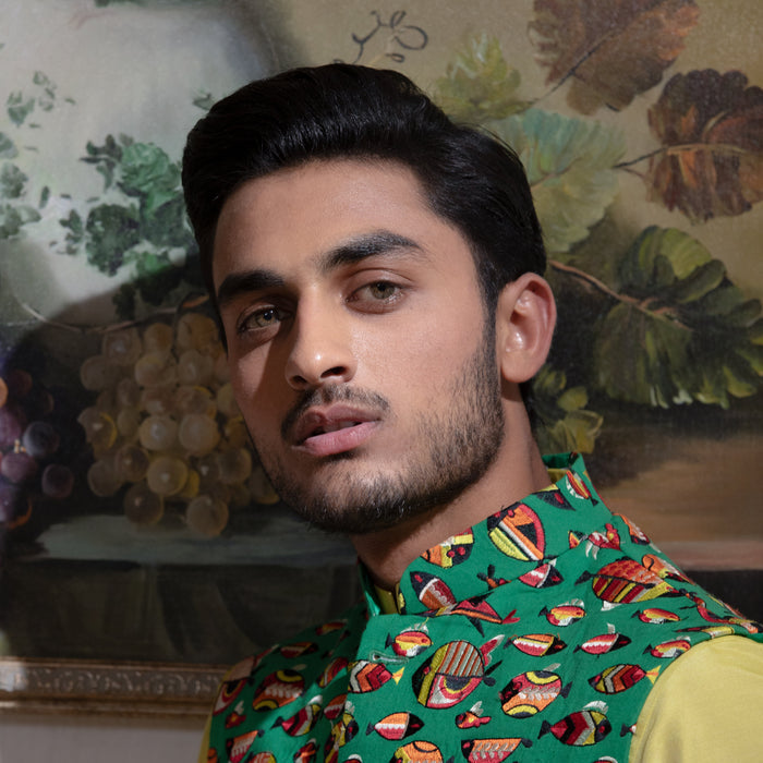 Reza - something fishy!