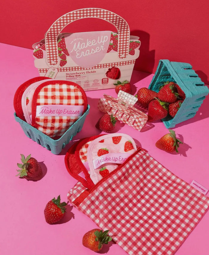 Strawberry Fields 7 Day MakeUp Eraser Set