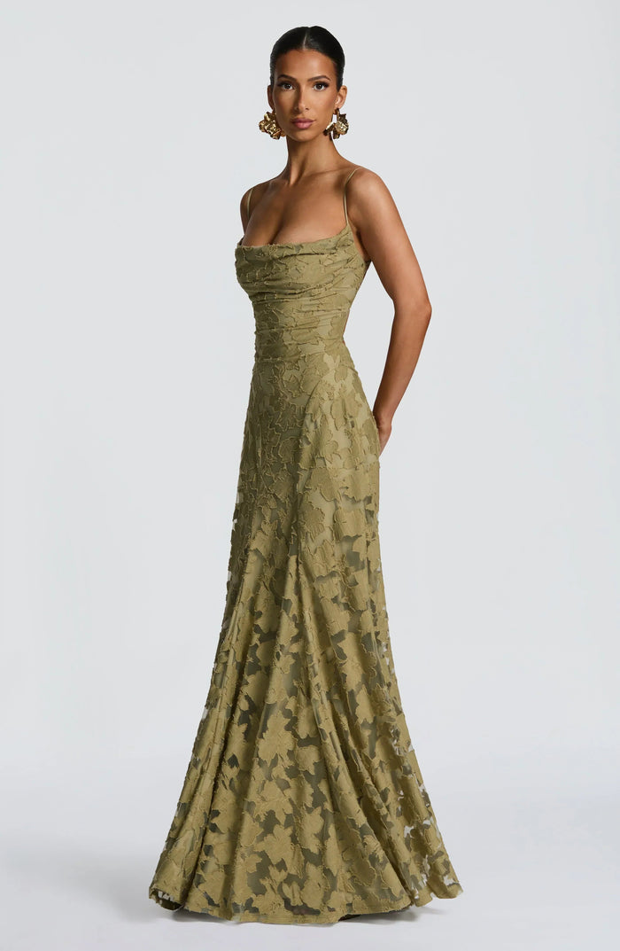 The Maevy – Women's Elegant Maxi Dress | Huna